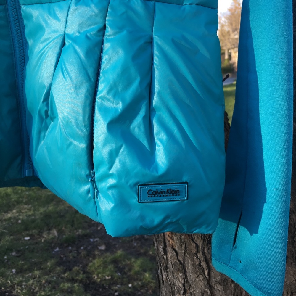 Calvin Klein performance jacket - Picture 4 of 4